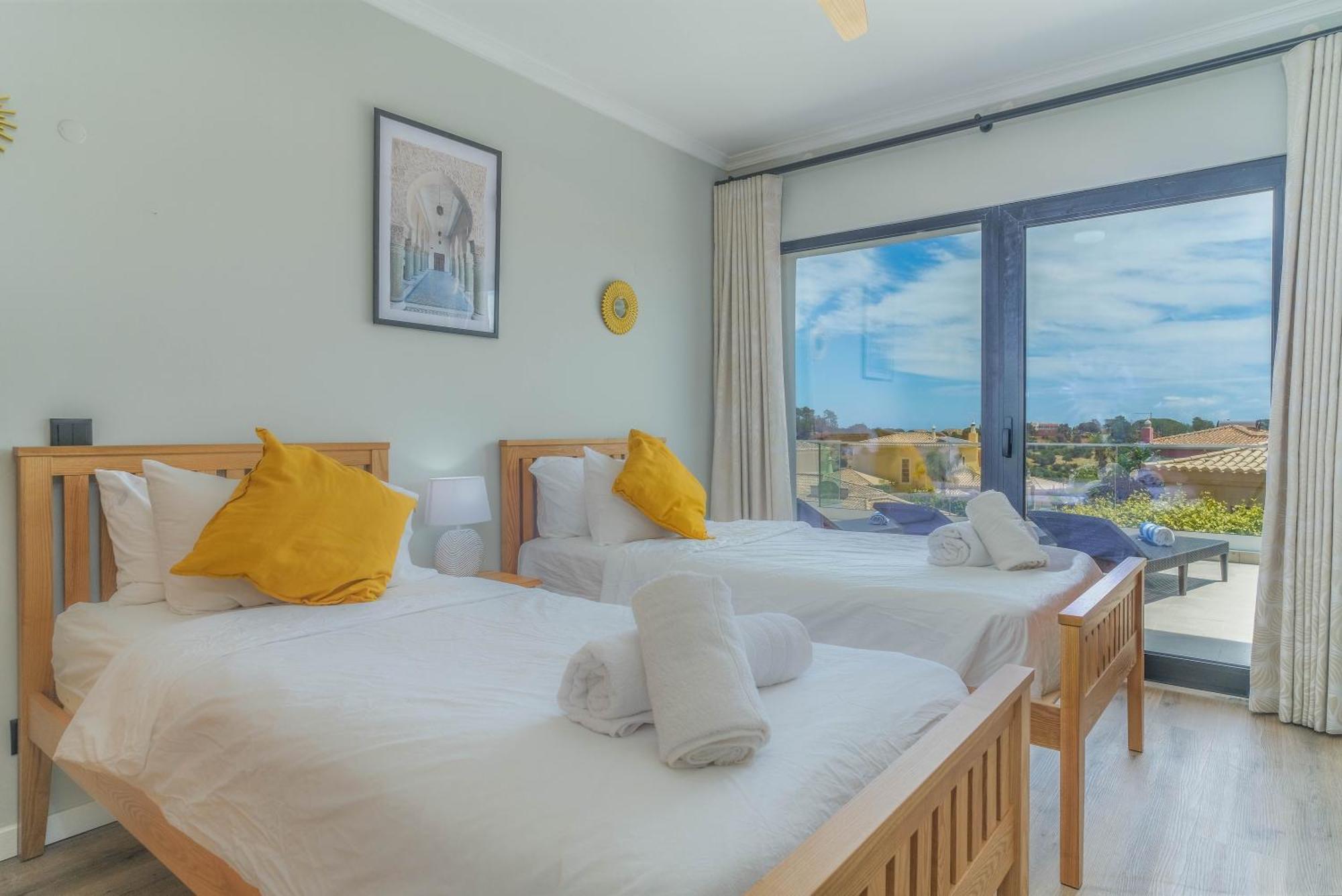 Casa Talay 4 Bedroom Pool - Meia Beach,